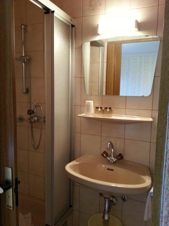 Haus Alpenblick Hotel Saint Wolfgang Quarto foto